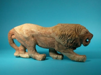 African Lion Wood Carving: Gallery Item 