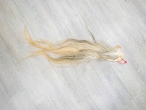 Tanned Horse Tail: Gallery Item 