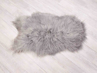 Dyed Icelandic Sheepskin: Gray Dark Tops: 90-100 cm or 36" to 40": Gallery Item 