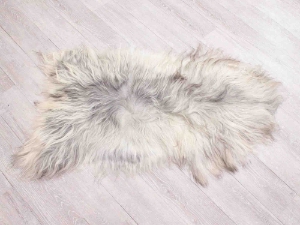 Icelandic Sheepskin: Gray: 110-120cm or 44" to 48": Gallery Item 