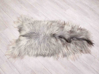 Icelandic Sheepskin: Gray: 110-120cm or 44" to 48": Gallery Item 