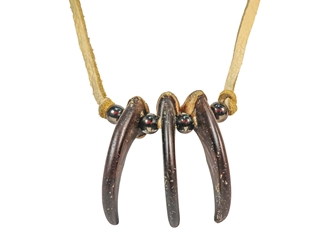 Iroquois Realistic Bear Claw Necklace: 3-claw: Gallery Item 