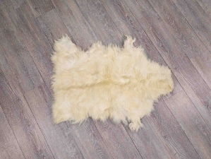 Argentine Fly-Fishing Goat Skin: Gallery Item 