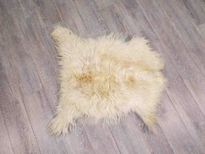 Argentine Fly-Fishing Goat Skin: Gallery Item 