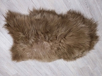 Dyed Icelandic Sheepskin: 110-120 cm: Chestnut: Gallery Item  